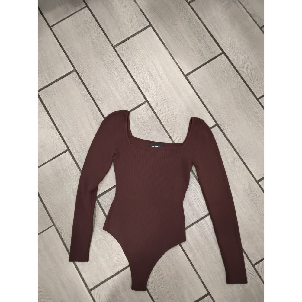 ALL THE WAYS Ribbed Square Neck Long Sleeve Bodysuit Brown Size S
